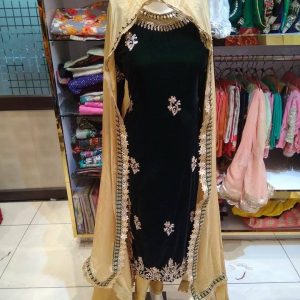 choice boutique in ludhiana , velvet suits